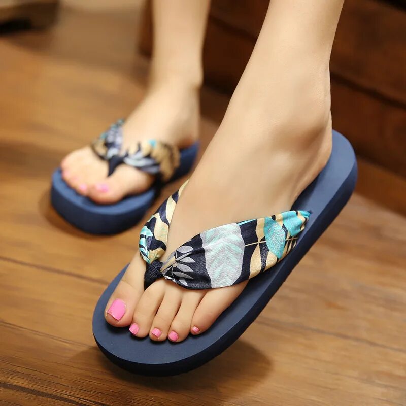 пляжные шлепки. шлепки резиновые мужские. пляжные шлепки. шлепанцы женские пляжные. пляжные тапки comfort shoes 7019.