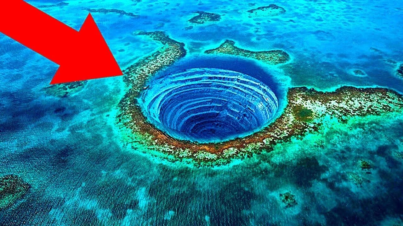Самая большая глубина на земле. Большая голубая дыра Юкатан. Карстовая воронка Багамы. Голубая дыра в Белизе водоворот. Голубая впадина Белиз.