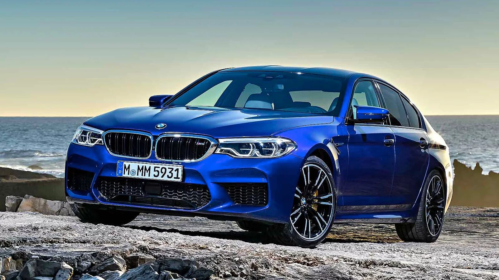 Когда вышла м5. BMW m5 g30. BMW м5 f90. BMW m5 2017. BMW m5 2018.