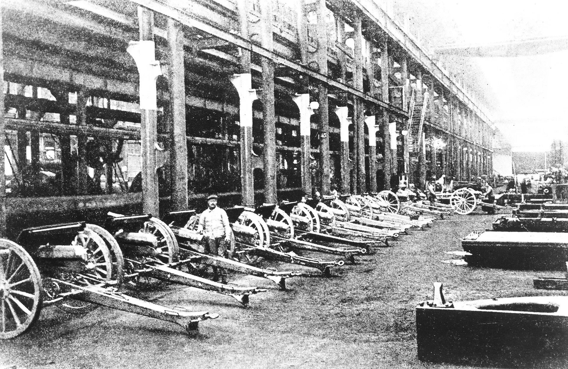 Мировая экономика 19 века. Таблица социально экономическое развитие. Социально-экономические развитие страны в первой четверти 19 в. Капиталисты в англии 18 век. Экономика стран перед первой мировой.