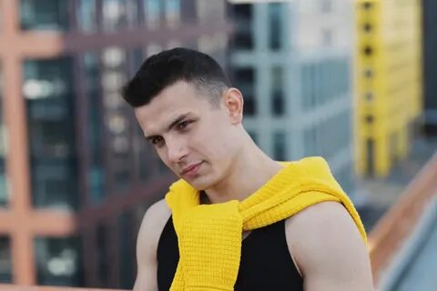 Страницу николаенко юрия