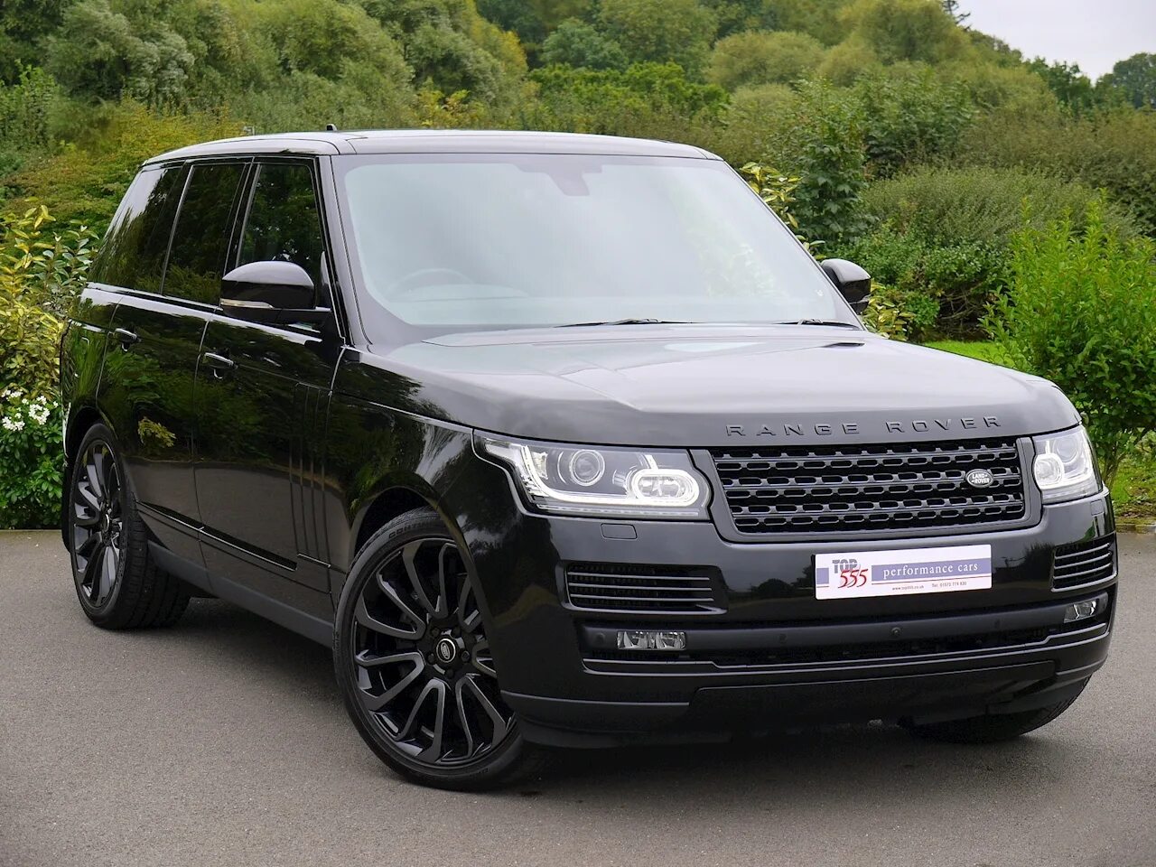 Range rover vogue 4. Рендж ровер 4.4. range rover 4.4 autobiography. рендж ровер autobiography 2025 черный. range rover 4 autobiography black.