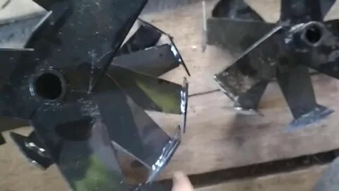 Мотоблок гусиные лапки видео