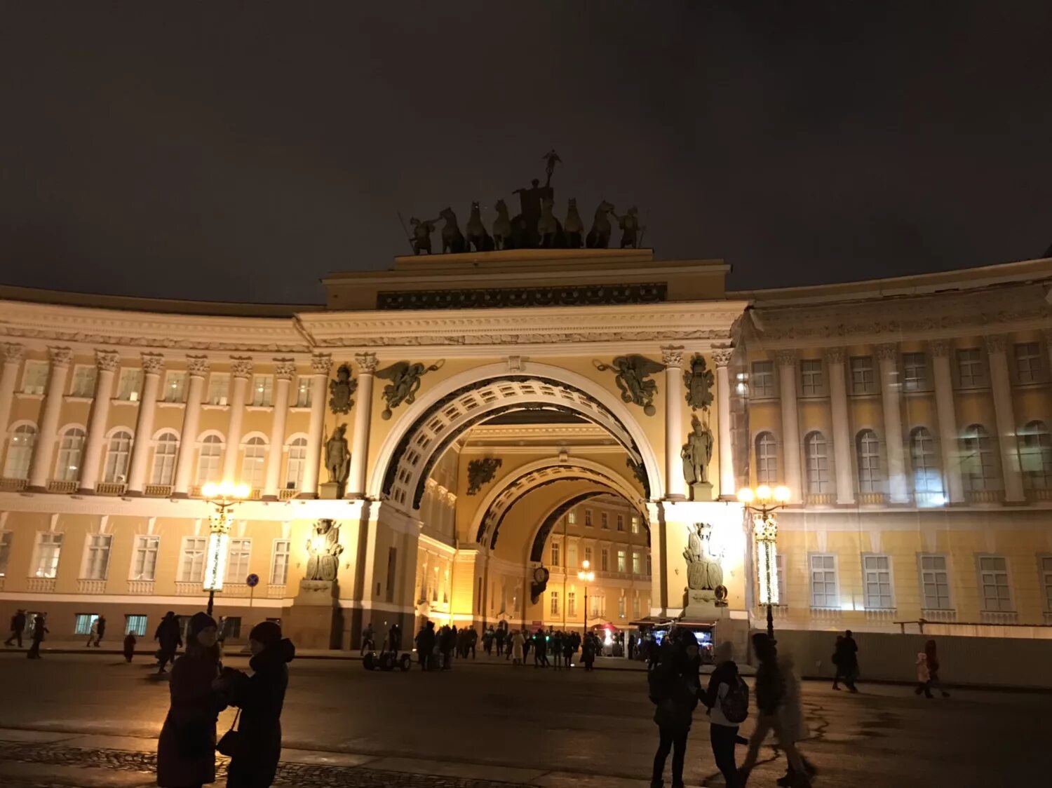 Спб в декабре. Питер в декабре. СПБ декабрь 2018. Питер в начале декабря. Питер в середине декабря.