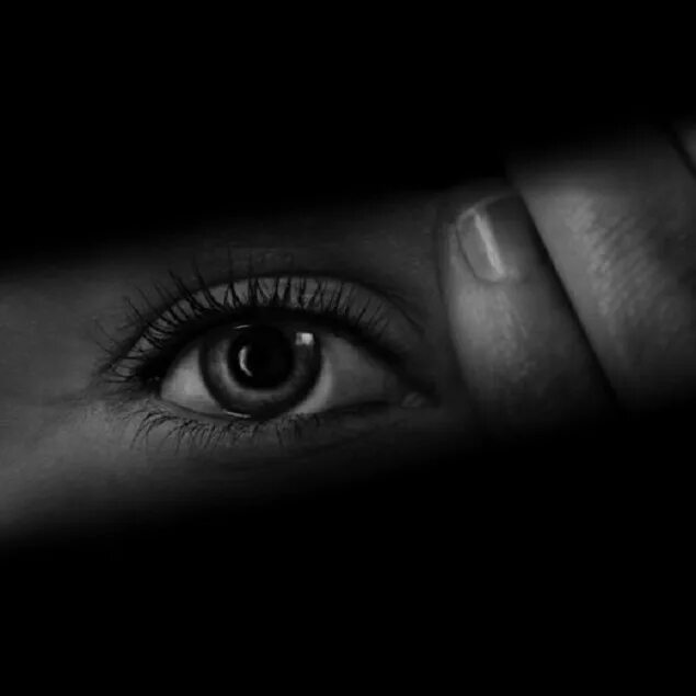 Глаз ночи. Закрытые глаза. Юноша в профиль закрытые глаза. Грустная женщина. Сон арт.