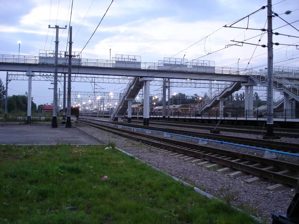 Окуловка жд станция. Окуловка жд вокзал. Железнодорожный вокзал окуловка. Окуловка старый вокзал. Окуловка жд.