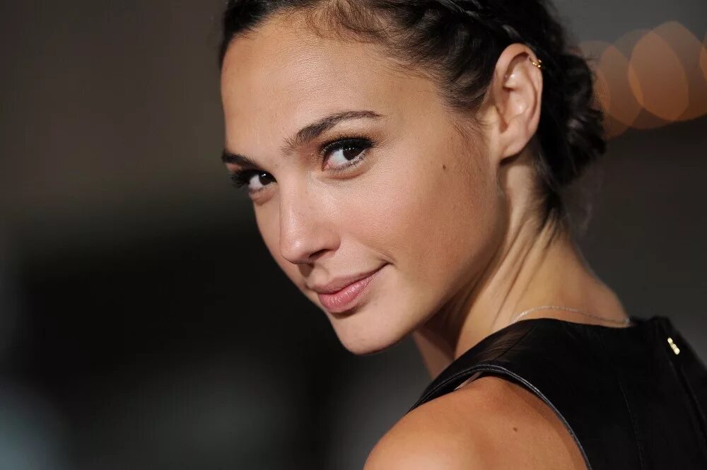 галь гадот. жизель харабо. Galj. галь гадот 2022. Nathia.