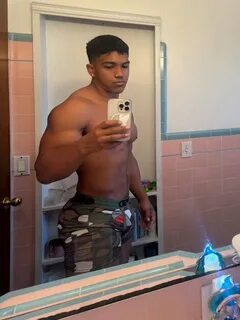 The day this man teases his ass, is the day I’ll follow 🫠. 