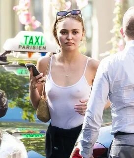 Beautiful Celebrities, Beautiful Actresses, Beautiful Women, Lily Rose Melo...