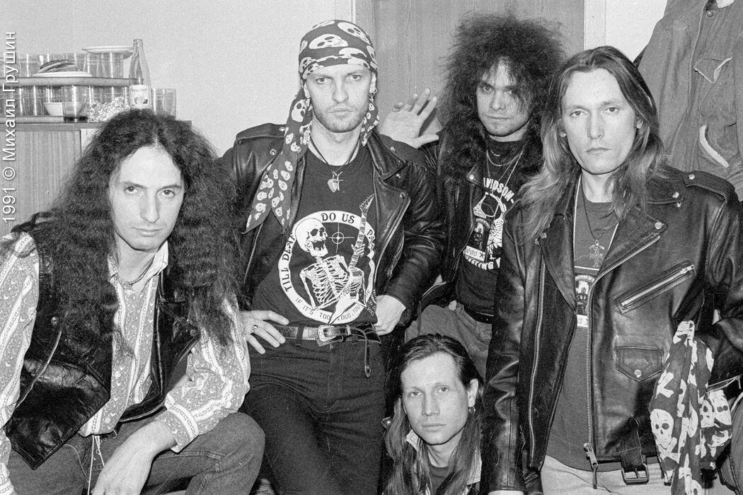 T. E. жан сагадеев тушино. с. группа ария 1987.