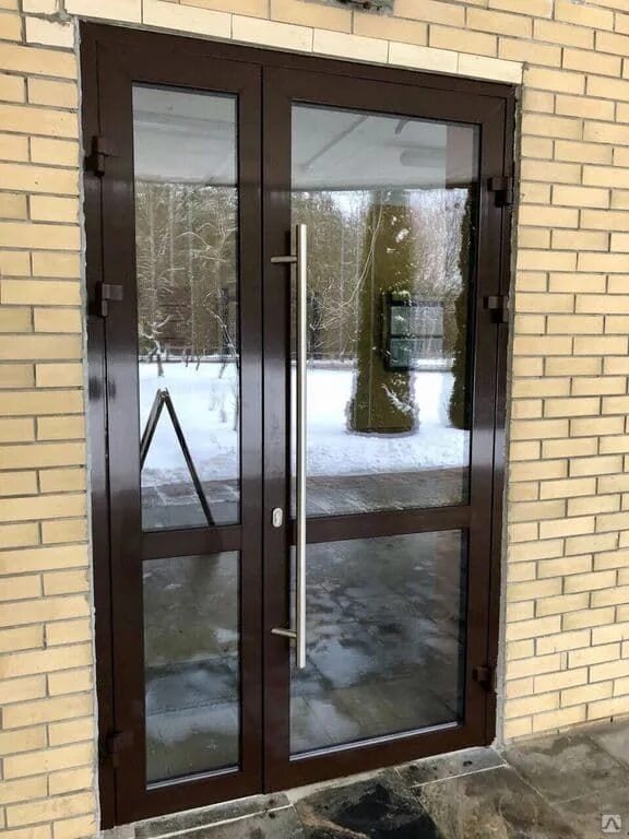 Купить алюминиевую дверь со стеклом. Дверь алюминиевая входная холодная 45мм. Дверь алюминиевая двустворчатая ALUTECH w62 2100 1300.