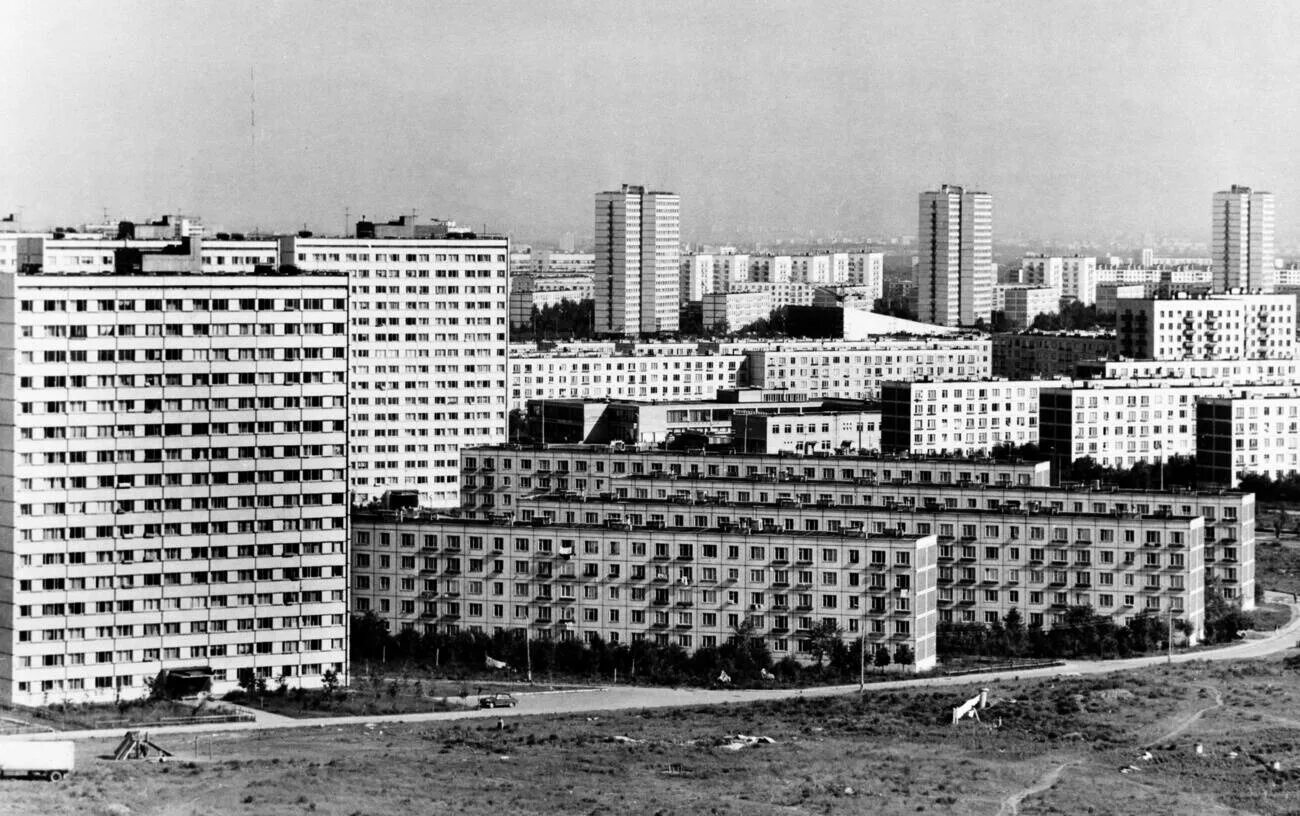 Советский район москвы ссср. Советская застройка Москва. СССР застройка 60х. Юго-Западная СССР Новосибирск. Спальные районы Москвы СССР.