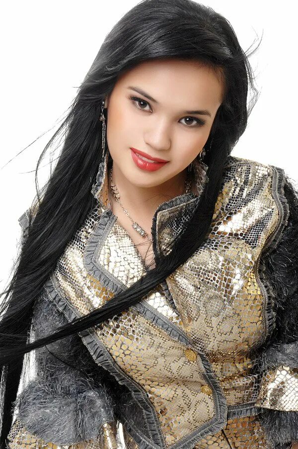 Ziyoda ikkimiz. Узбекча кушиклар. Dilga yaqin. Узбек хит 2020. Абдужалил қуқонов.