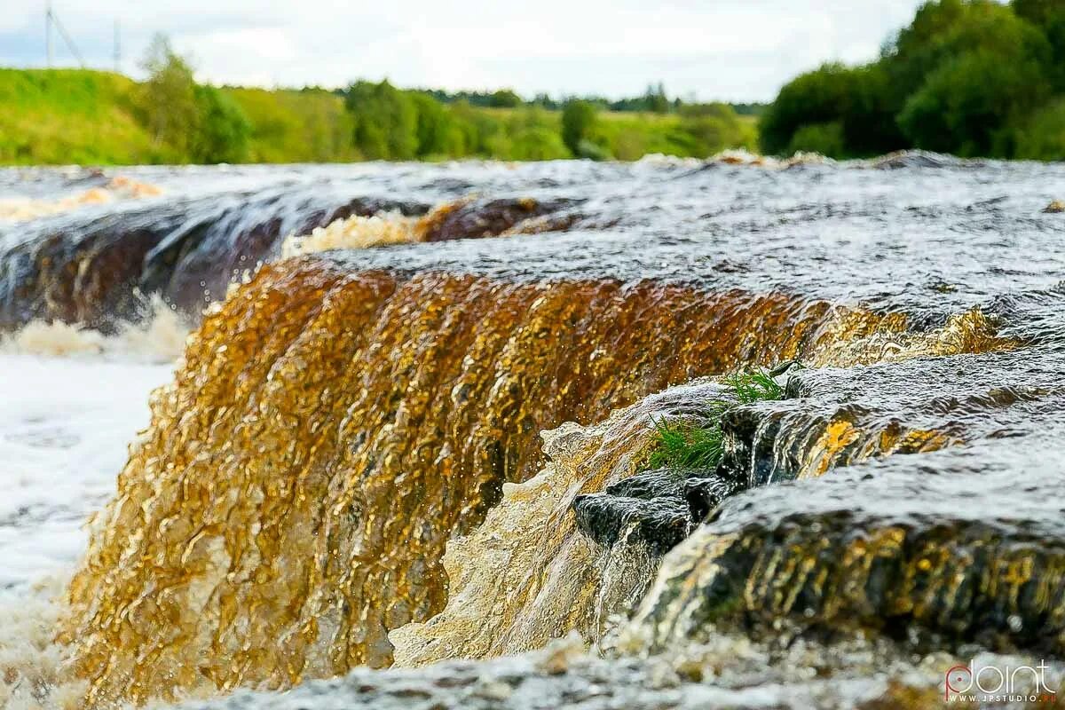 Большой тосненский водопад. Саблино Тосненский водопад. Сабли Тосненский водопад. Саблинские водопады Ленинградская область. Водопады в Ленинградской области Саблино.