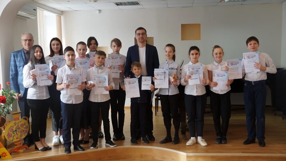 музыкальная школа имени андреева нефтеюганск. музыкальная школа нефтеюганск 11 мкр. дмш андреева нефтеюганск. школа номер 4 нефтеюганск. музыкальная школа нефтеюганск.