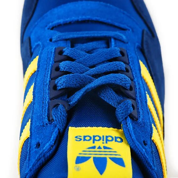 Желто синие кроссовки. Adidas ZX 500 синие. Адидас zx500 желтые. Adidas ZX Yellow. Кроссовки адидас синие ZX 500.