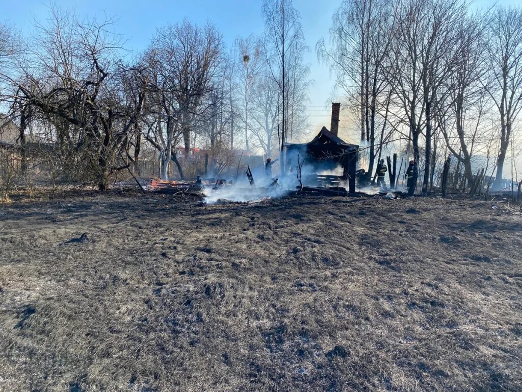 ЧС земли. Пожар в социальных организациях. Сухой дом.