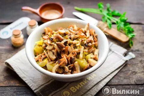 Постный салат с шампиньонами