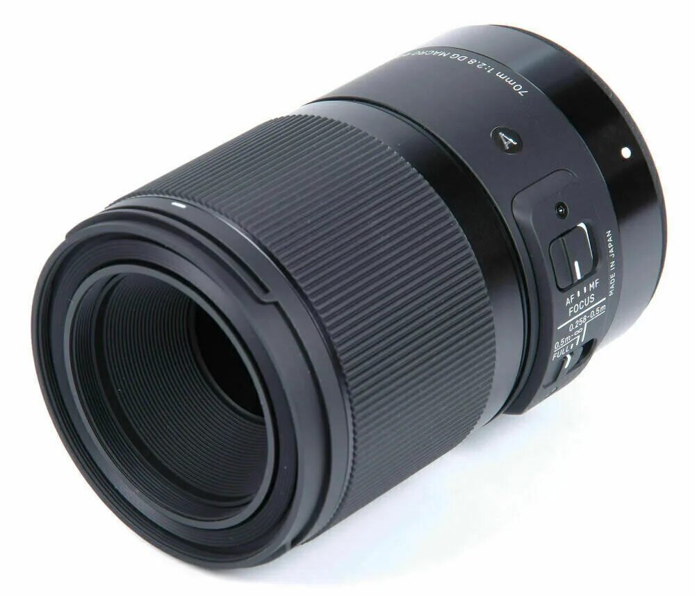 Sigma 70mm 2.8 macro. Sigma 70mm f/2.8 DG macro Art Lens. Sigma 70mm f2.8 DG macro. 70mm f2.8 DG macro. Sigma 70mm f2.8 DG macro Art.