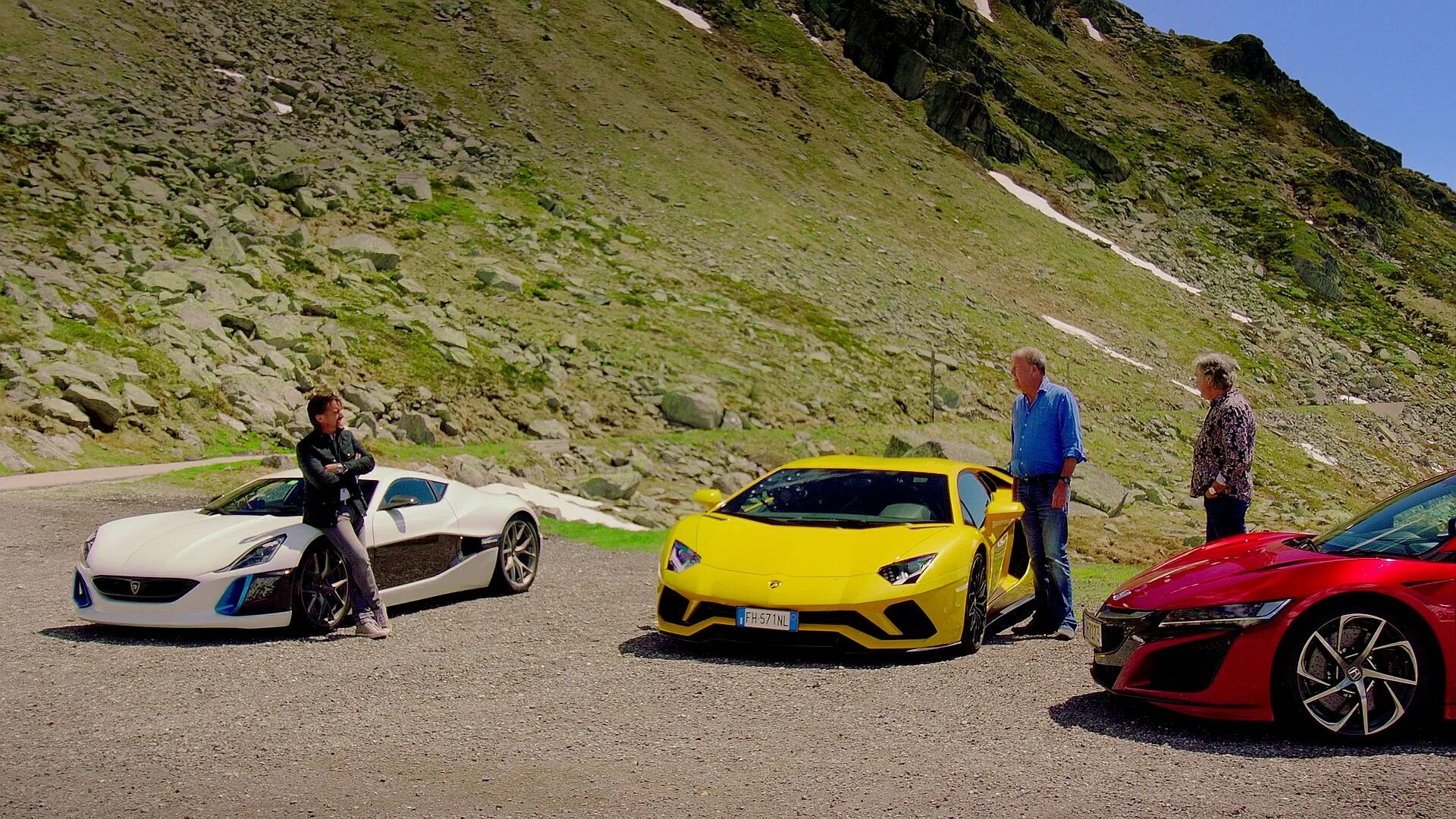 The grand tour на русском. Авентадор топ Гир. Топ Гир Гранд тур путешествия.