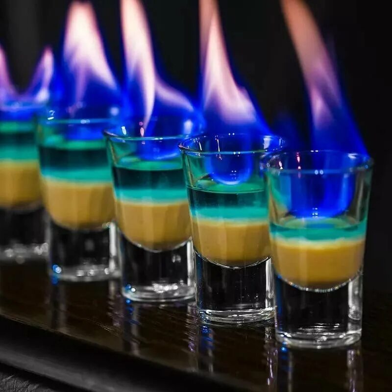 набор шотов. шоты алкогольные. простые шоты. в-53 шот. шоты алкогольные что это.