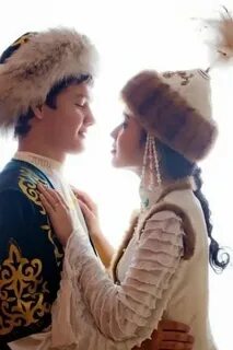 Жігіттер семіз қызды былғайды (фото)