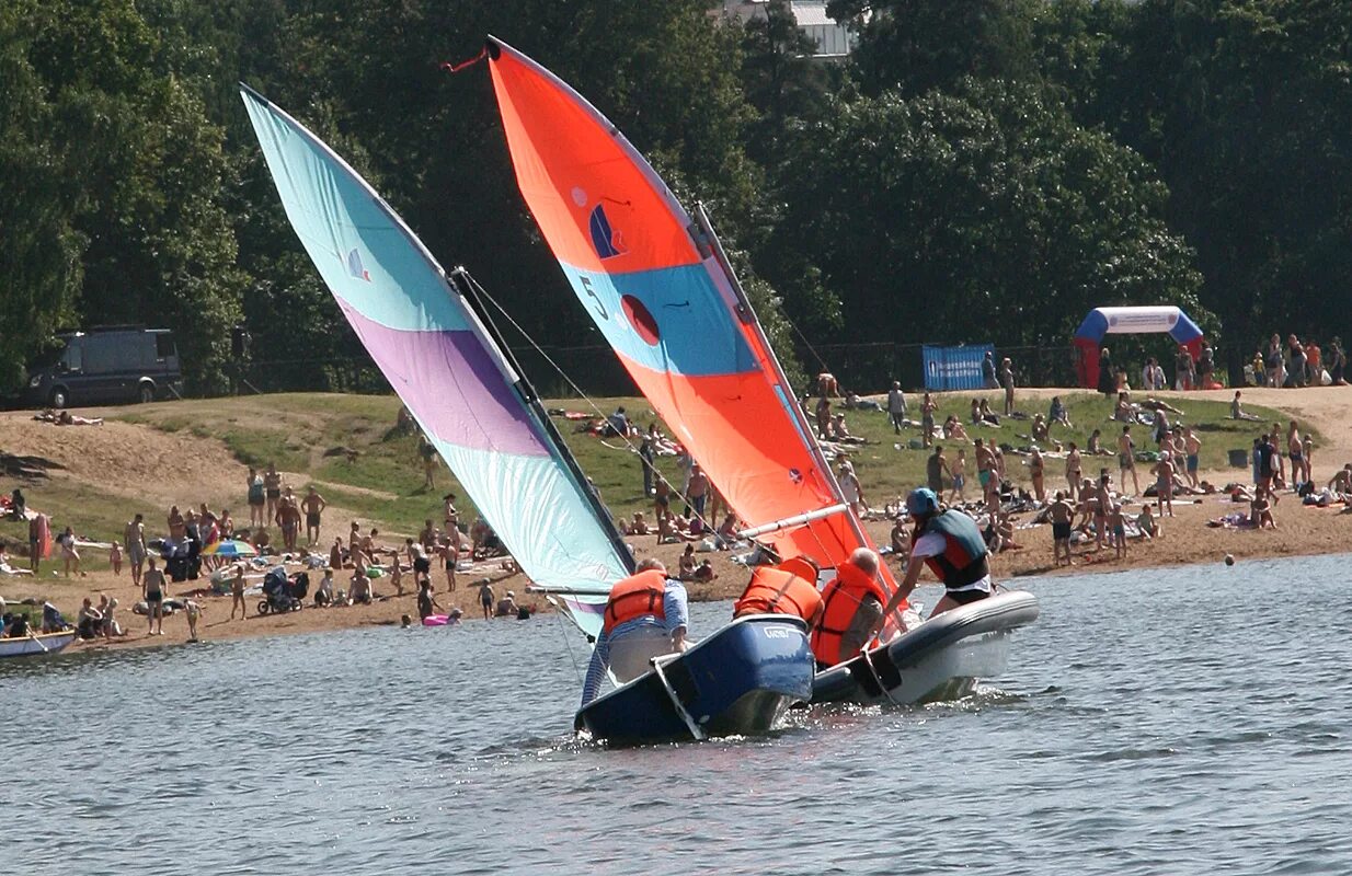 иж 2125 комби ранний. комби спб. лодка фофан. иж комби 2125 желтый. иж комби 2125.