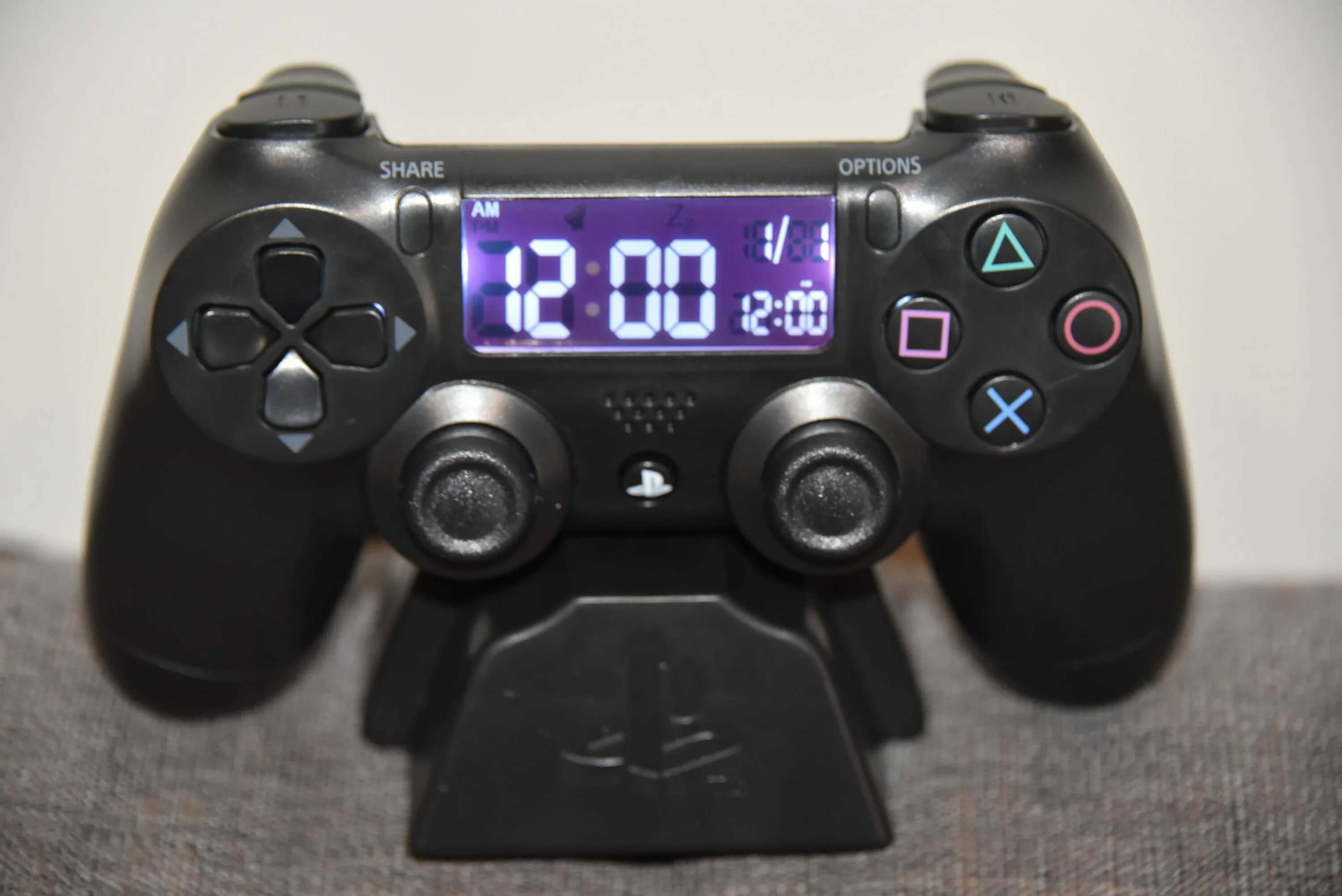 Часы sony плейстейшен. Ps4 watch dogs legion. Часы xbox paladone. Часы paladone pp4926ps. Часы плейстейшен.