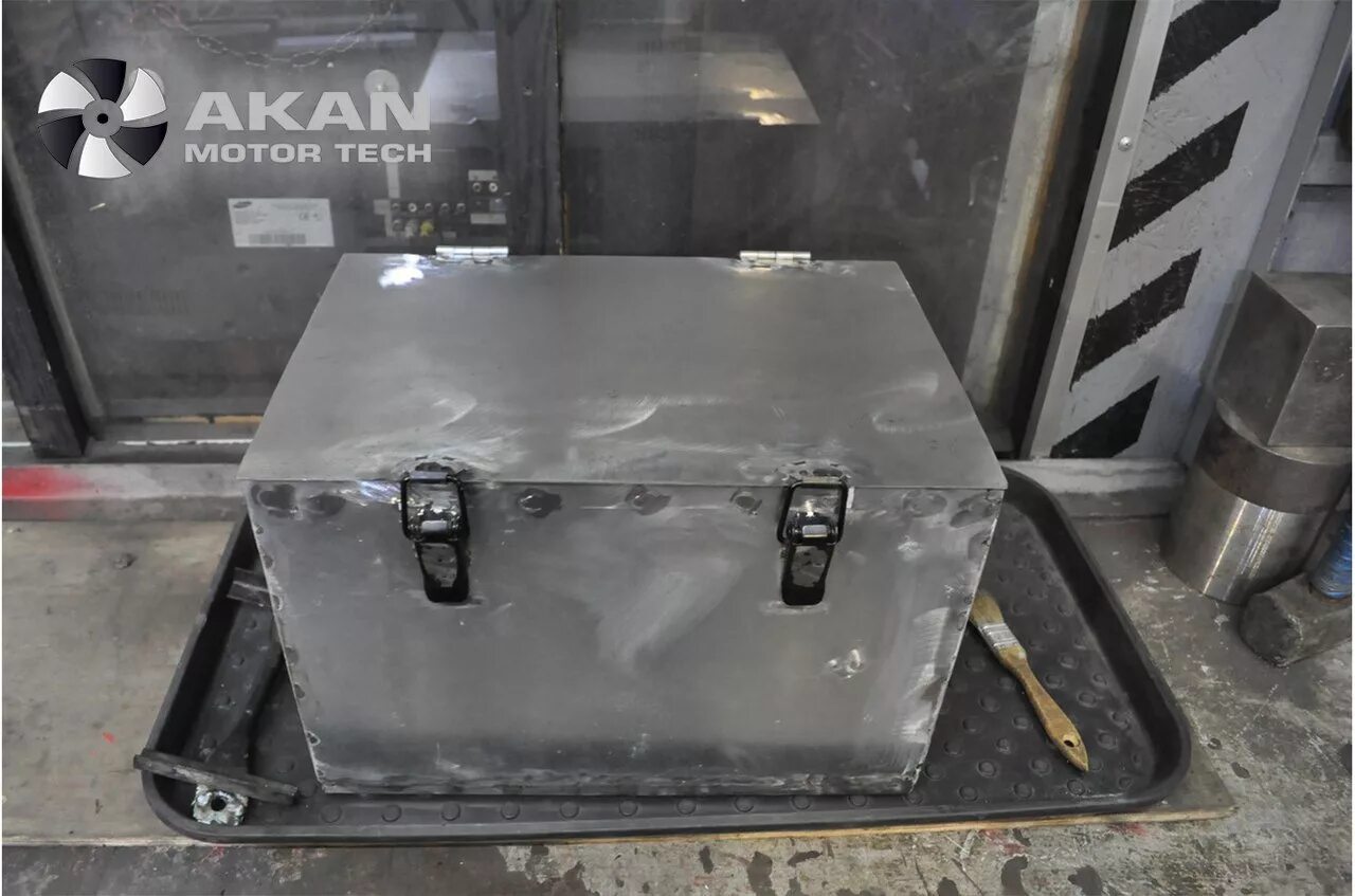 Ящик для акб 335х185х225 мм c11527. «ящик аккумуляторный» «ящик аккумуляторный. Ящик для акб 335х185х225 мм с клеммами и прикуривателем. Бокс для акб easterner. Короб под аккумулятор.