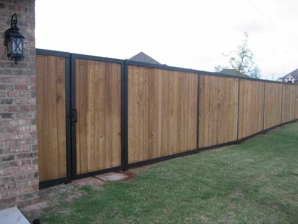 Top 40 Best Wooden Gate Ideas - Front, Side And Backyard Designs Modern fence de