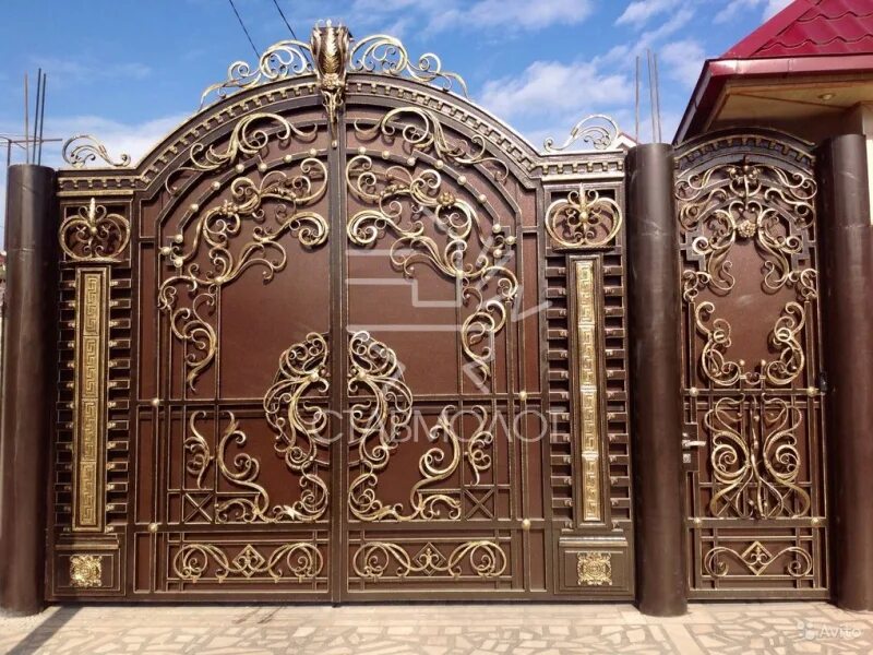 Кованые ворота в нальчике сикард. Красивые металлические ворота. М. Красивые ворота из профнастила. Калитка и ворота для забора.