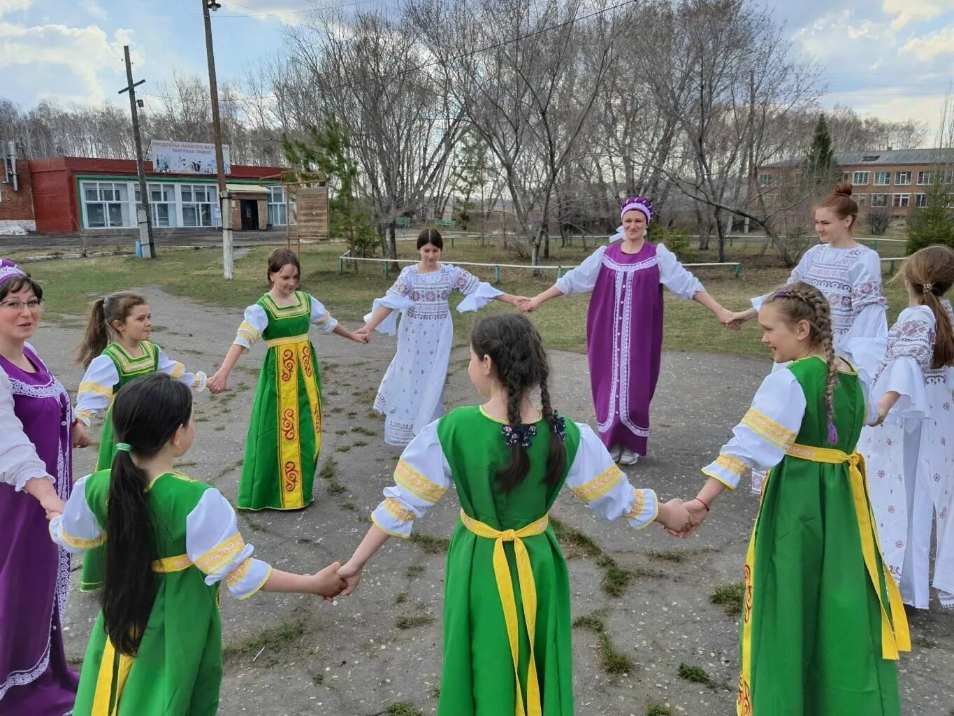 Центр хоровода