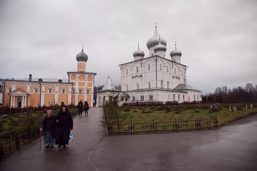 Сайт хутынского монастыря