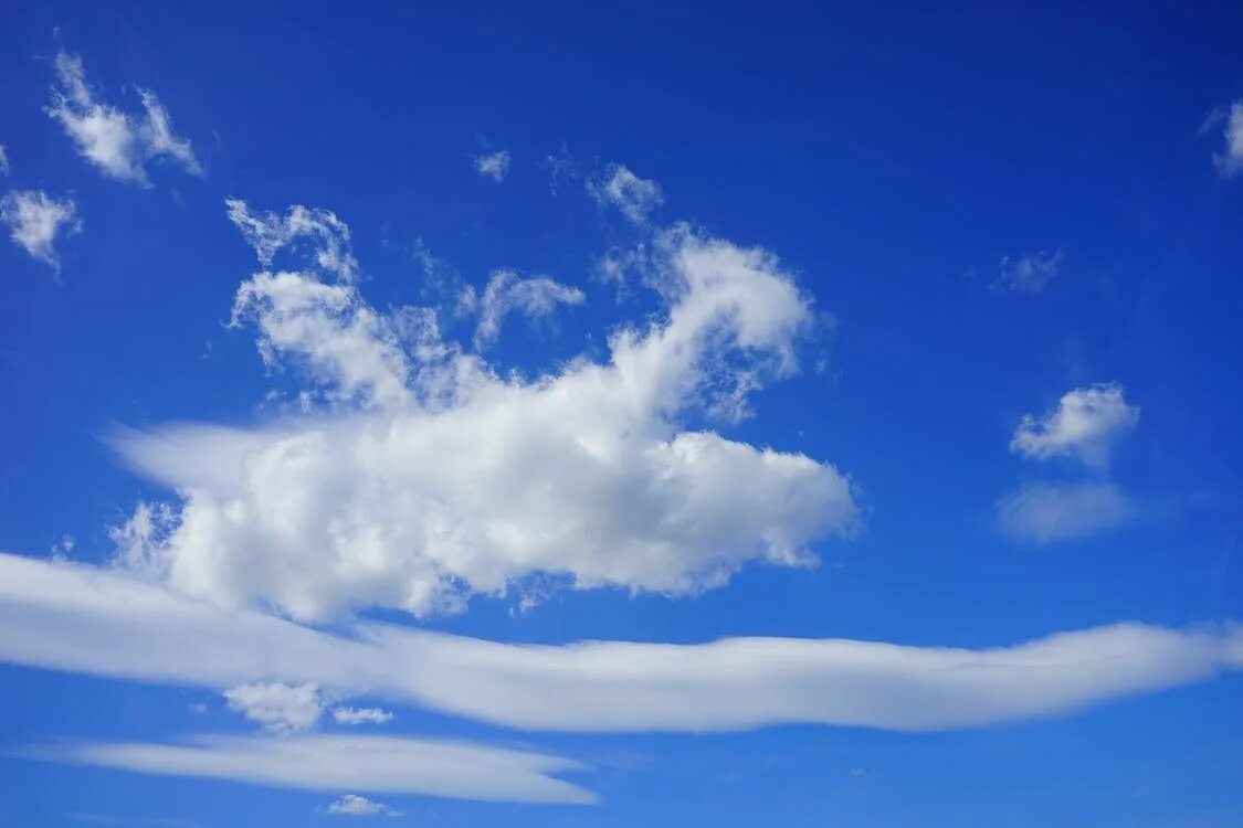 Например небо голубое. Небо с облаками. Красивые облака. Голубое небо. Голубые облака.