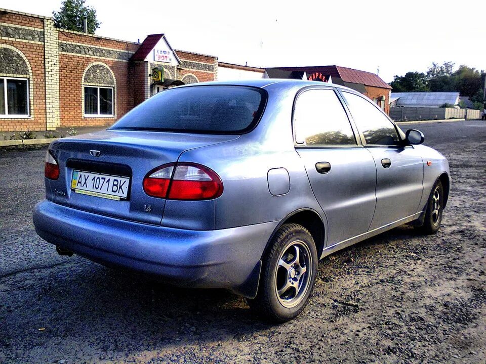 Daewoo lanos 1.4. Шевроле Ланос 1998. Ланос 2 поколение. Ланос Нубиру 1998.