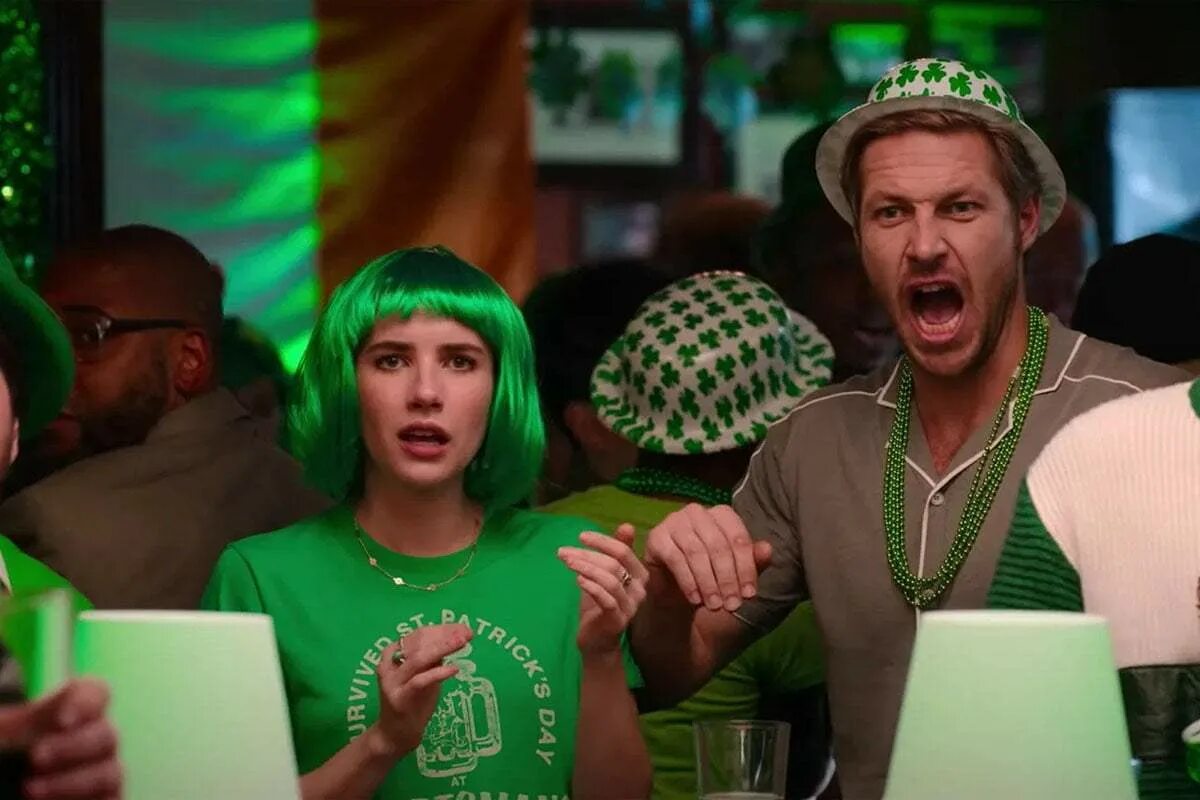 Holidate фильм 2020 нетфликс. Пара на праздники постер. Новогоднее желание фильм 2020. Пара на праздники / holidate (2020). Эмми робертс пара на праздники.