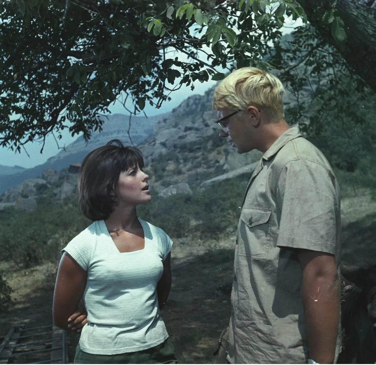 Кавказская пленница 1966 варлей. Кавказская пленница 1966 эдик. Кавказская пленница варлей. Кавказская пленница 1966. Какая пленниц.