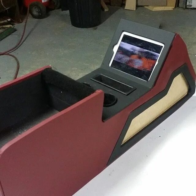 Console customs