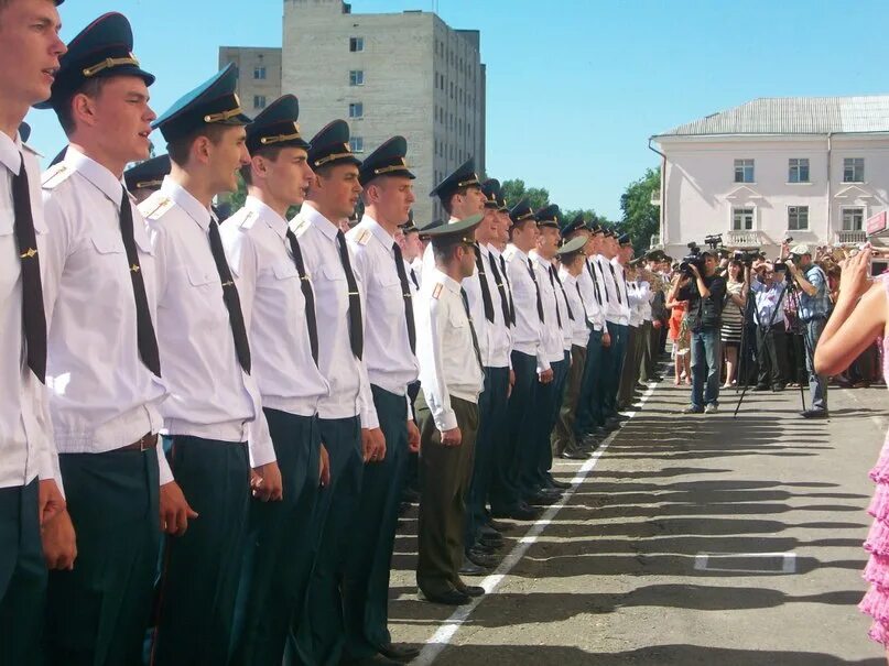 Ростовский военный институт РВСН. Ростовское училище ракетных войск. Ростовское ракетное училище Неделина. РВИРВ Ростов.