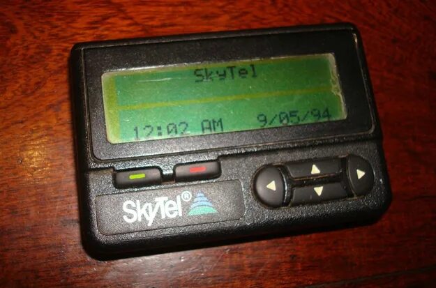 Пейджер lk350. Пейджер 1998. Коды на пейджер. Пейджер nokia finder. Коды на пейджер.