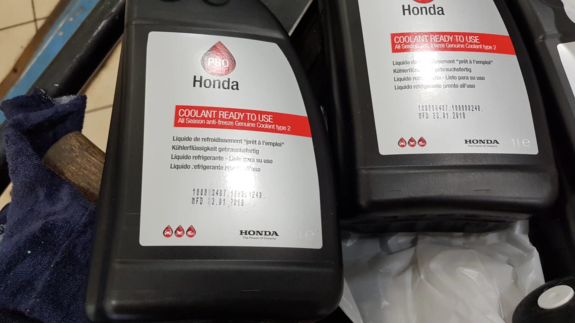 Honda coolant type. Антифриз Honda Coolant Type 2. Honda Coolant type2 long Life ol999-9011. Honda Coolant Type 1. Honda Type 1 Antifreeze.