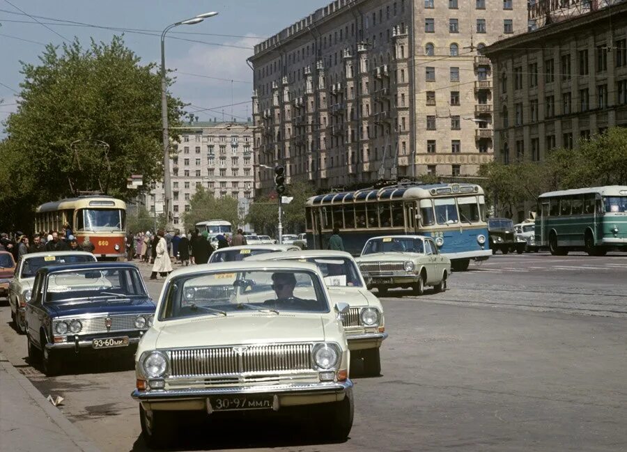Какая страна 1974 году. СССР Москва 1977. Москва 1974. Улицы Москвы в 1977. Москва 1974 год.