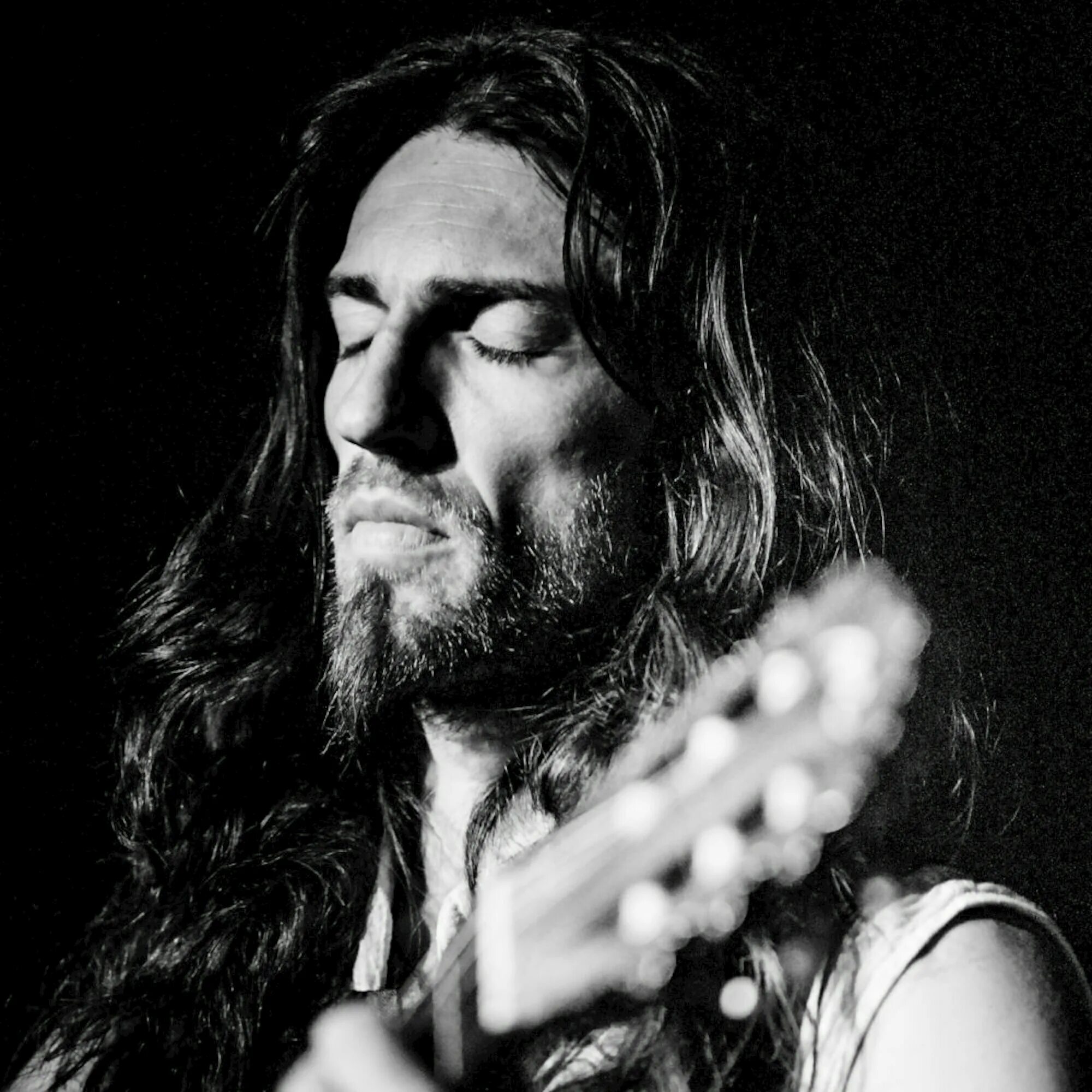 Эстас тонне 2022. Estas tonne гитара. Гитарист виртуоз эстас. Гитарист виртуоз эстас. Эстас тонне.