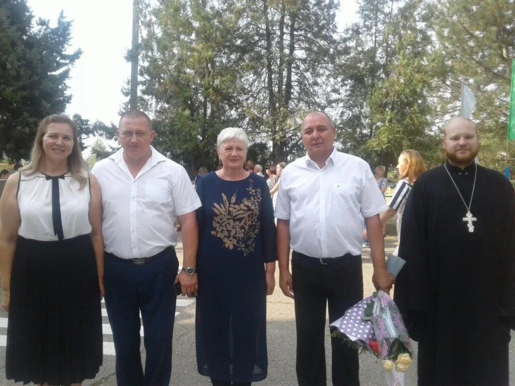 Поселок забойский храм роспись. Забойский храм. Погода поселок забойский. Погода поселок забойский. Глава забойского сельского поселения.
