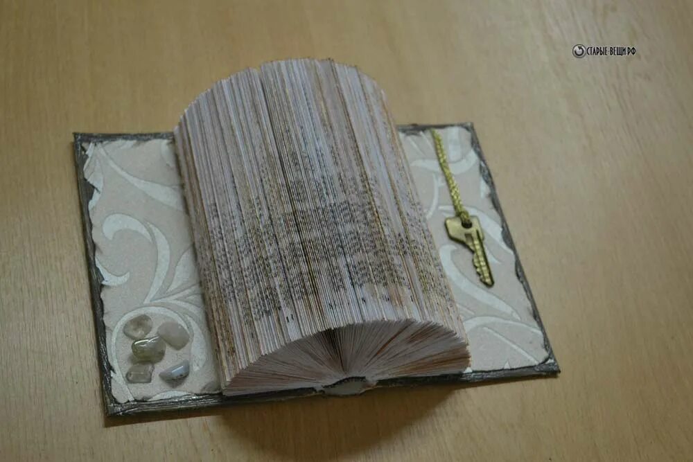 Как сделать книгу из картона