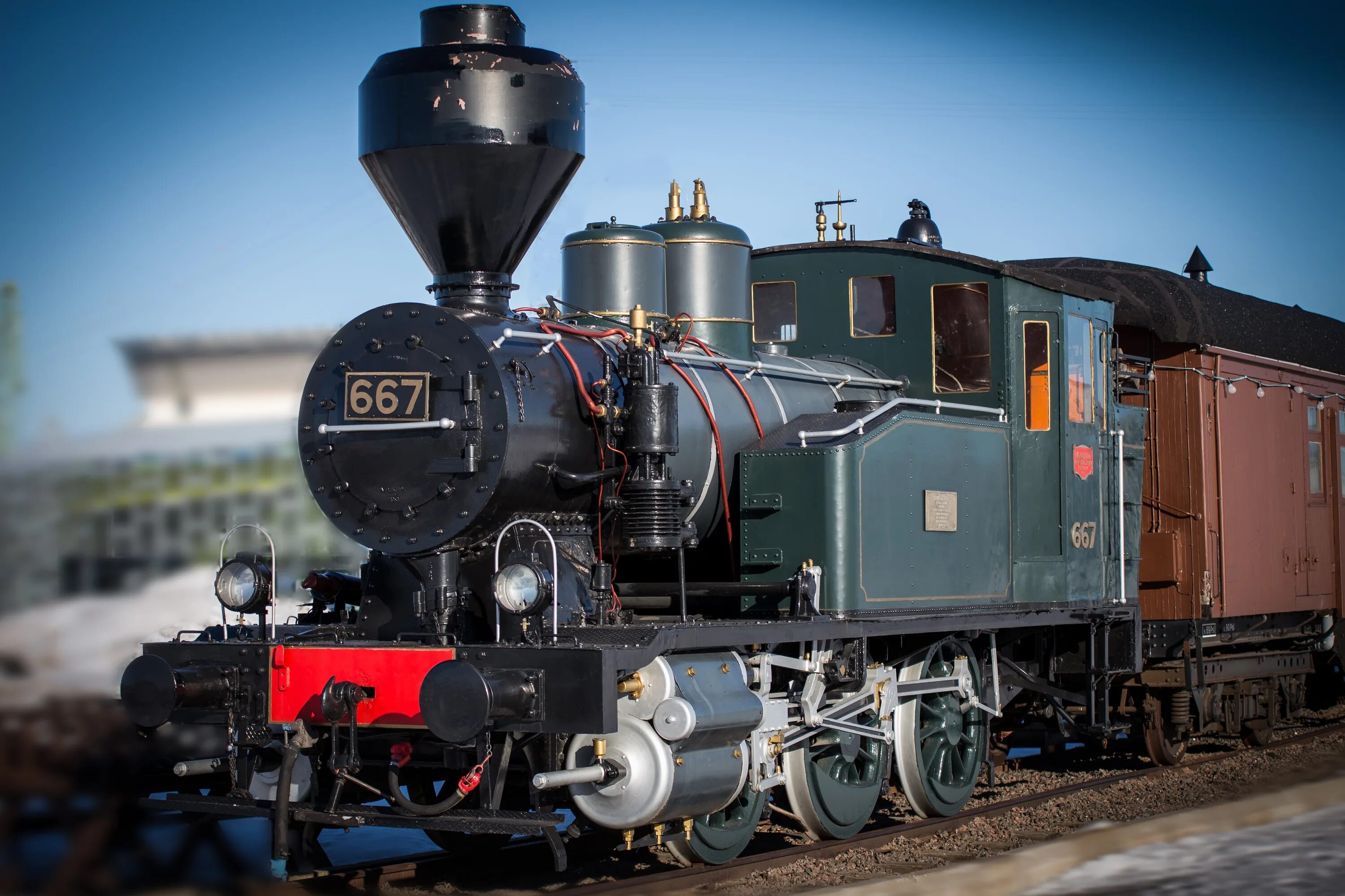 Поезд победы паровоз. Паровоз синоним. Steam locomotives at speed uk british. 1 "steam. Старинный паровоз.