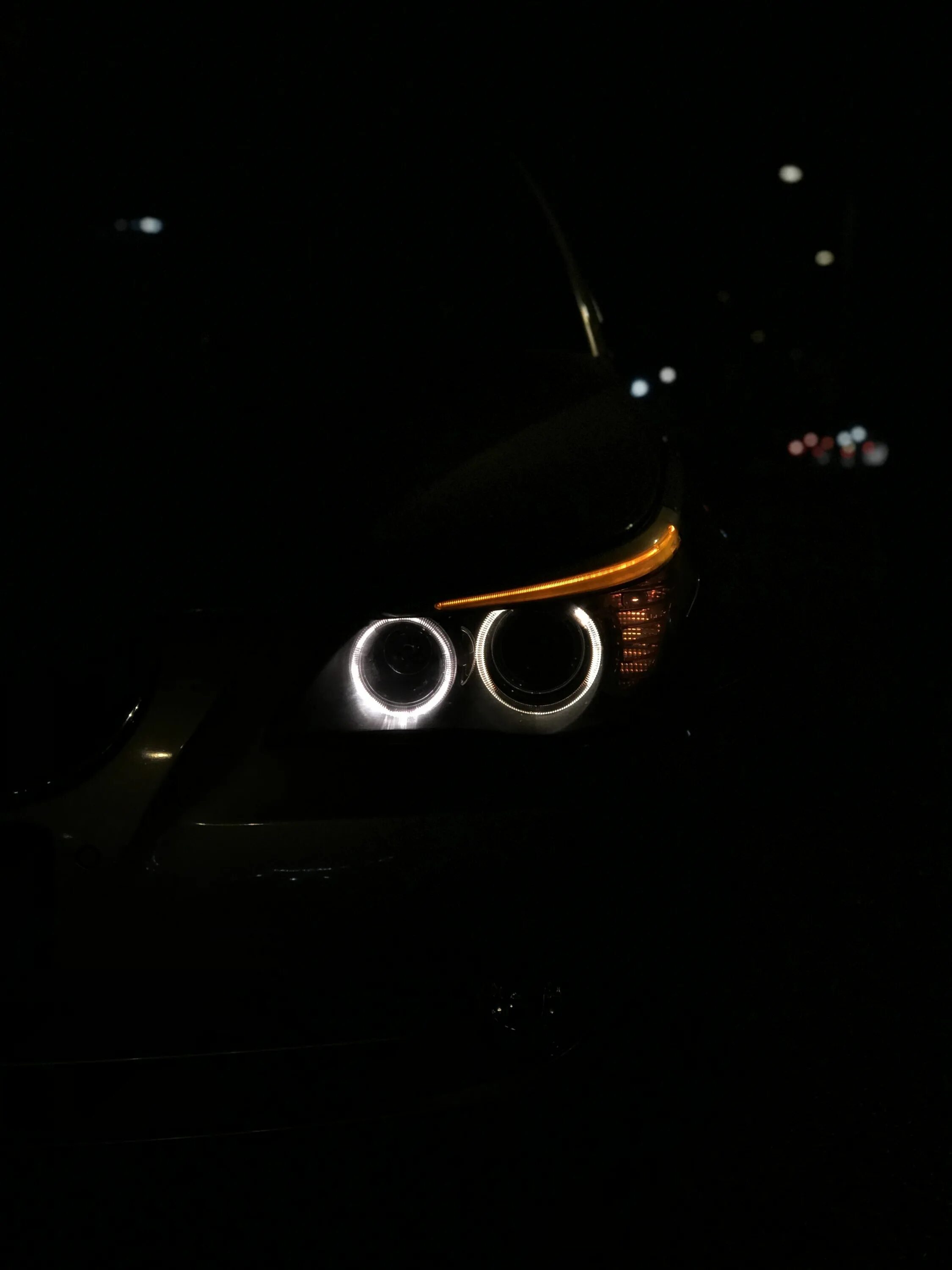 BMW m5 e60 Angel Eyes. BMW e60 Angel Eyes. BMW e60 Headlights. Ангельские глазки бмв е60