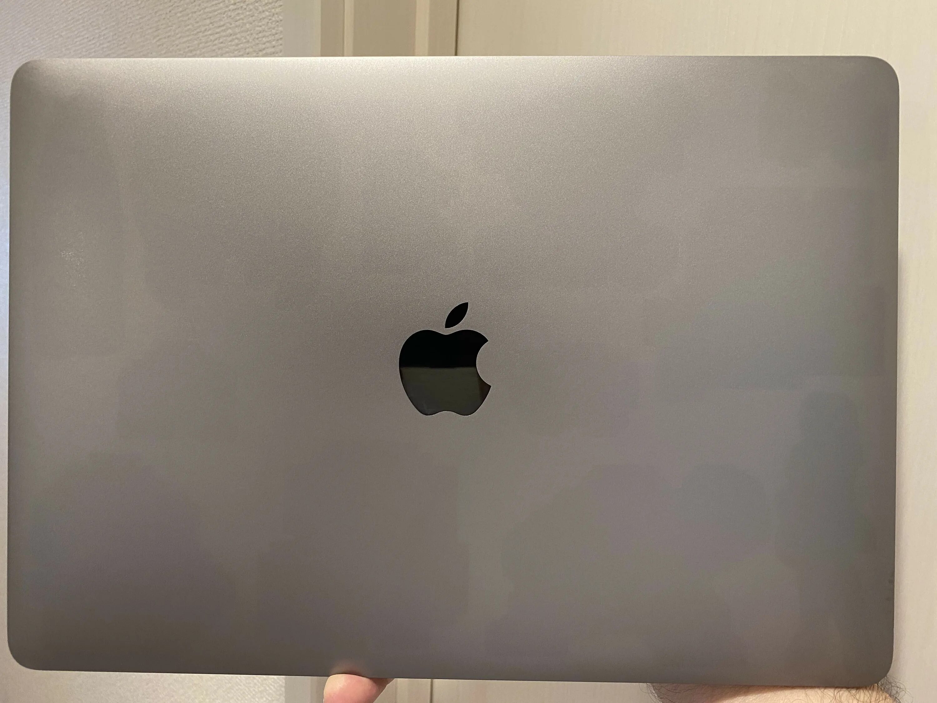 Macbook air space gray vs silver. Macbook pro 14 silver space gray. Macbook air 2020 space gray. Macbook air m1 space grey. Mac серый космос.