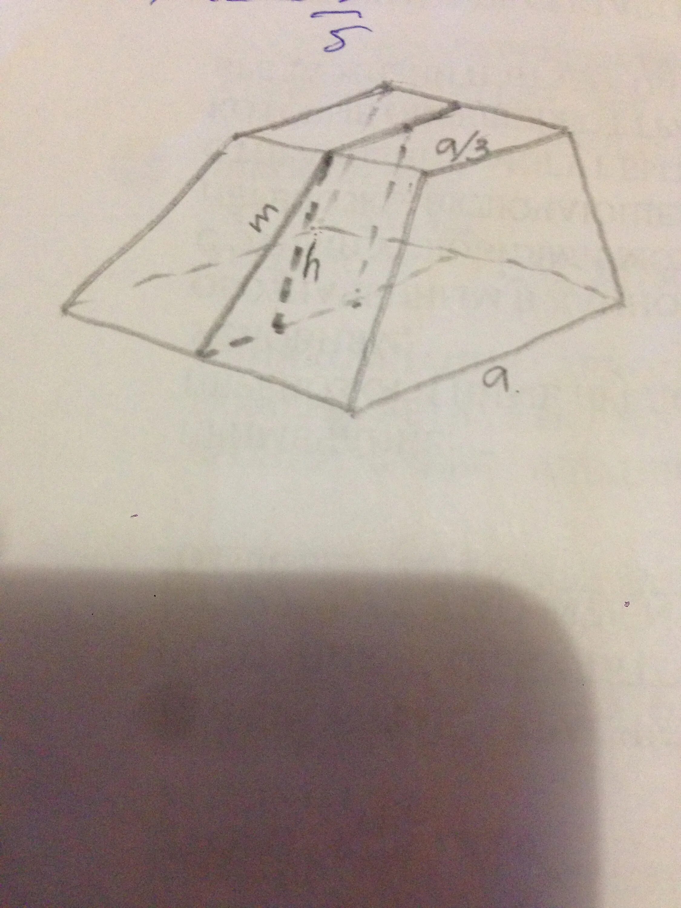Сечение правильной четырехугольной пирамиды. Боковое ребро правильной четырехугольной пирамиды. Плоскость параллельна плоскости основания правильной четырехугольной. Сечение правильной четырехугольной пирамиды плоскостью. В правильной четырехугольной призме abcda1b1c1d1 известны ребра ab 9.