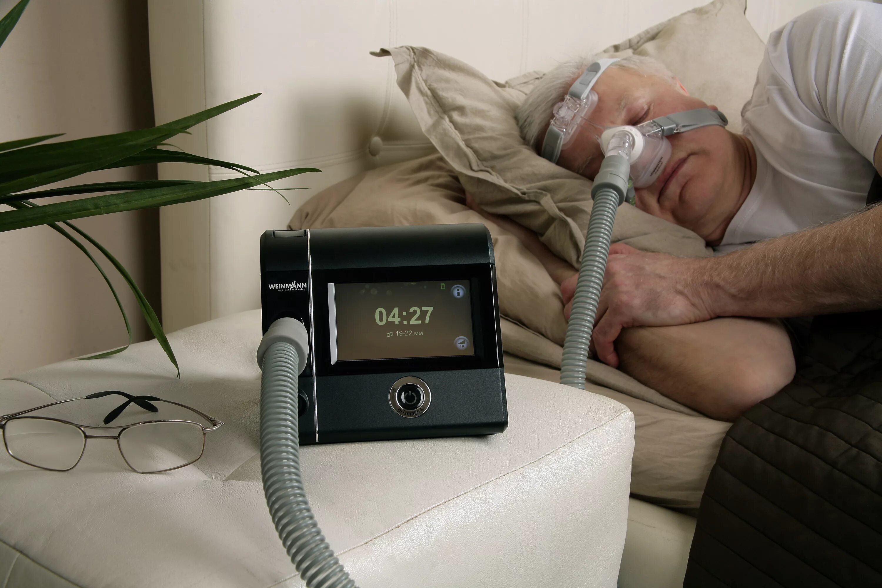 Сипап аппарат для апноэ. Cpap аппарат храп. Синап аппарат. Сипап (бипап, трипап). Апноэ сна сипап терапия.